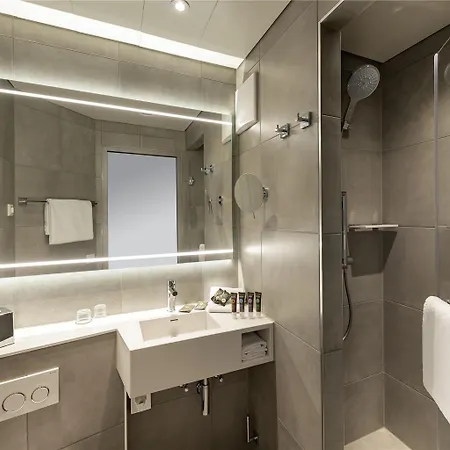 노보텔 메세 호텔 뮌헨