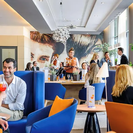 Novotel Messe Hotell 4*