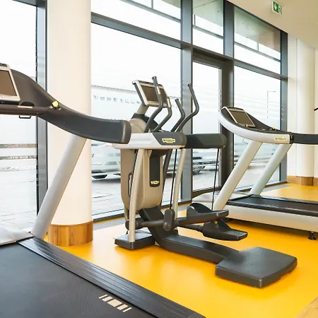 Hotell Novotel Messe 4*