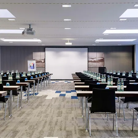 Hotel Novotel Messe 4*
