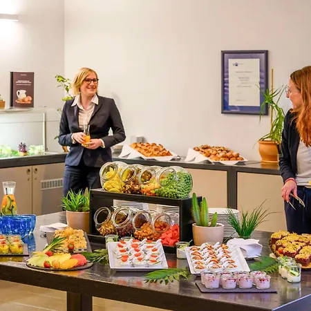 Novotel Messe 4*
