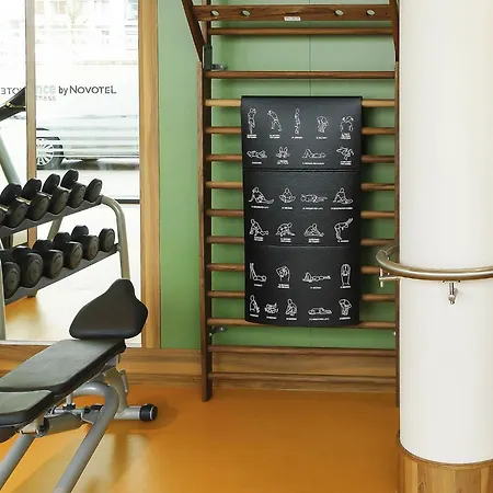 Hotel Novotel Messe 4*