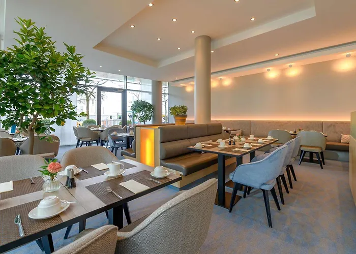 Novotel Messe Отель Мюнхен