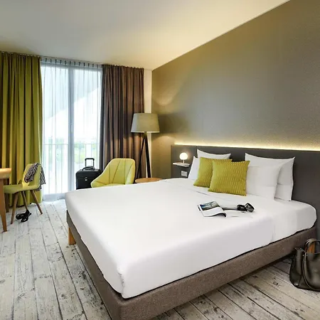 Novotel Messe Hotel 4*